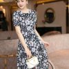 EM7037 Đầm Xoè Cổ Tròn