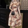 EM6965 Đầm Xoè Cổ Vuông Lụa Hồng Kông