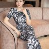 EM7037 Đầm Xoè Cổ Tròn