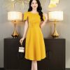 EM7165 Đầm Xoè Vàng Cổ Tròn