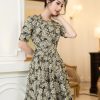 EM7203 Đầm Xoè,Cổ Tròn