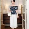 EM7223 Sét Áo Chân Váy Trắng Dập Ply