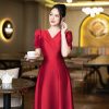 EM7230 Đầm Xoè Đỏ Cổ Danton