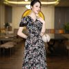 EM7234 Đầm Xoè Hoa Cổ V