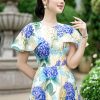 EM7268 Đâm Xoè Vai Choàng