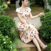EM7281 Đầm Xoè Vai Choàng