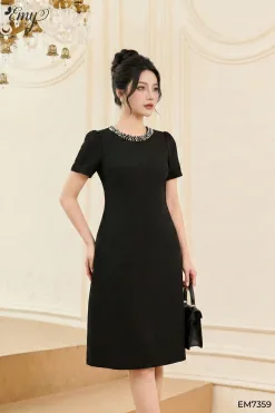 EM7359 - Đầm Su&ocirc;ng Đen