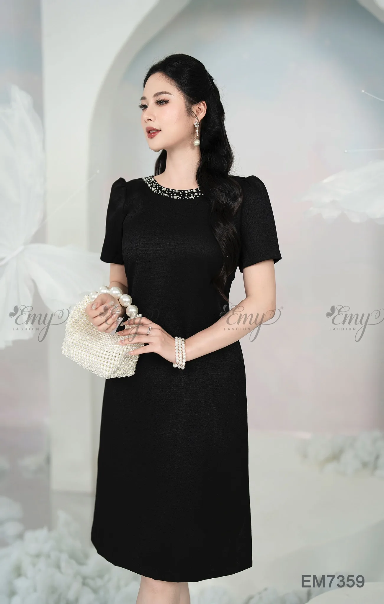 EM7359 - Đầm Suông Đen EM7359 - Đầm Suông Đen