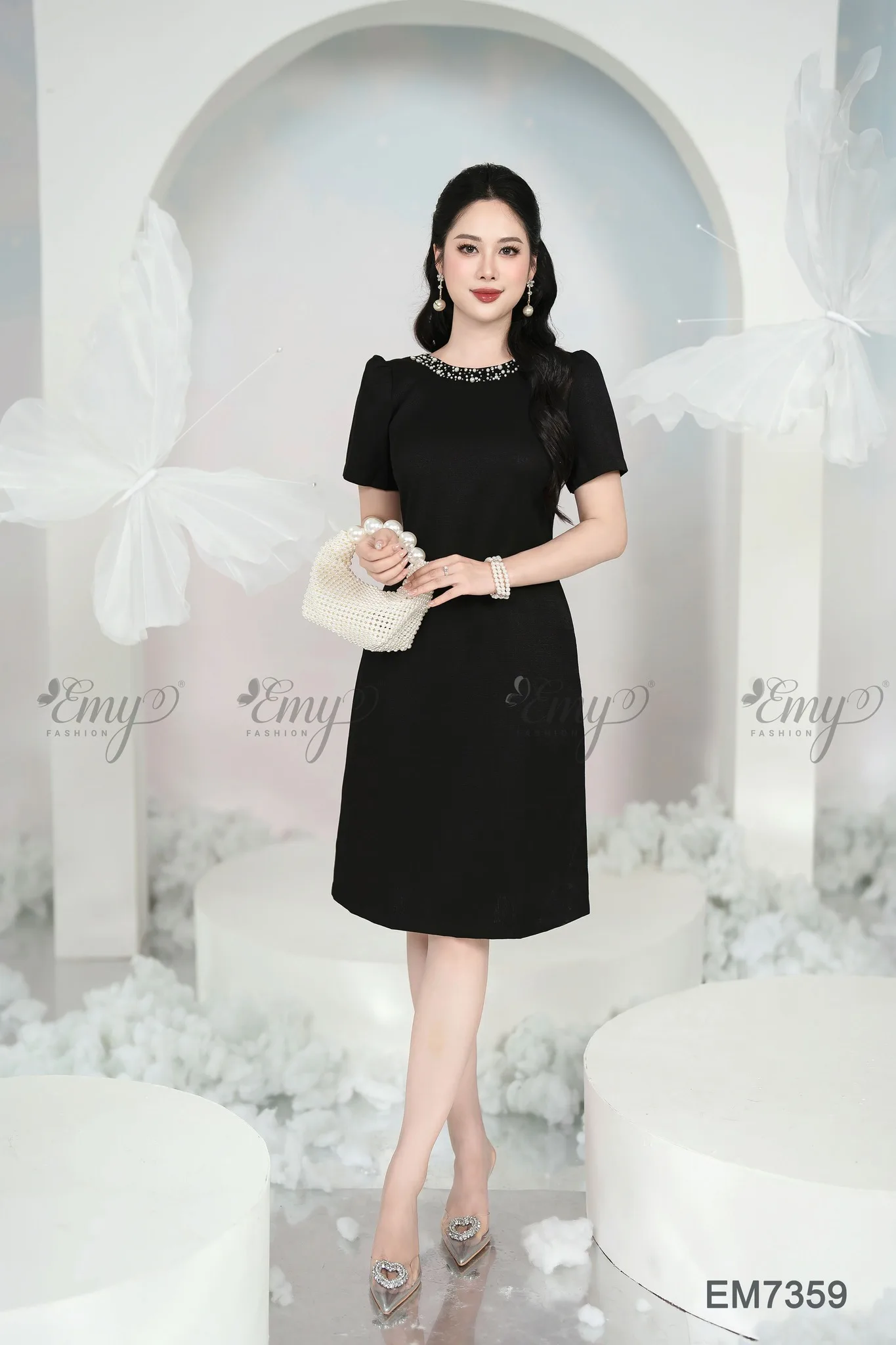 EM7359 - Đầm Suông Đen EM7359 - Đầm Suông Đen