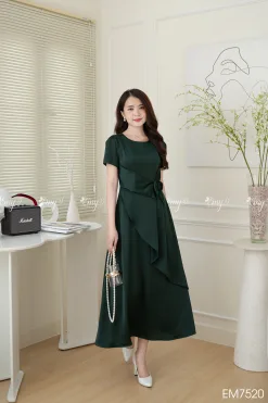 EM7520 - Đầm Xoè Xanh Lêch Tùng