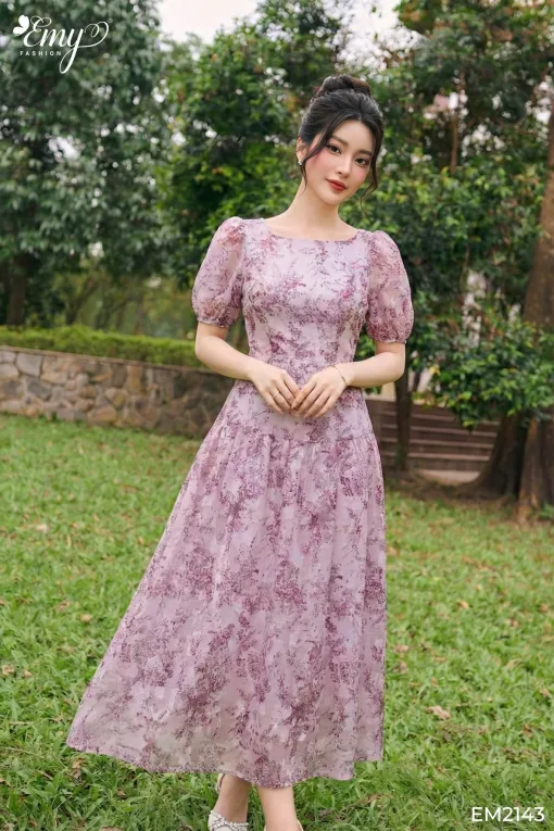 EM2143 Đầm Xoè Dạo Phố Vải Voan Hoa Hồng