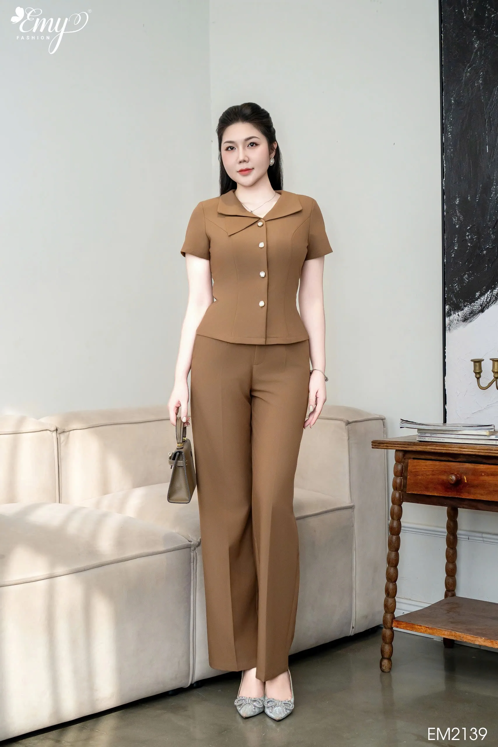 Q2139 Quần Nâu Ống Suông Q2139 Quần Nâu Ống Suông