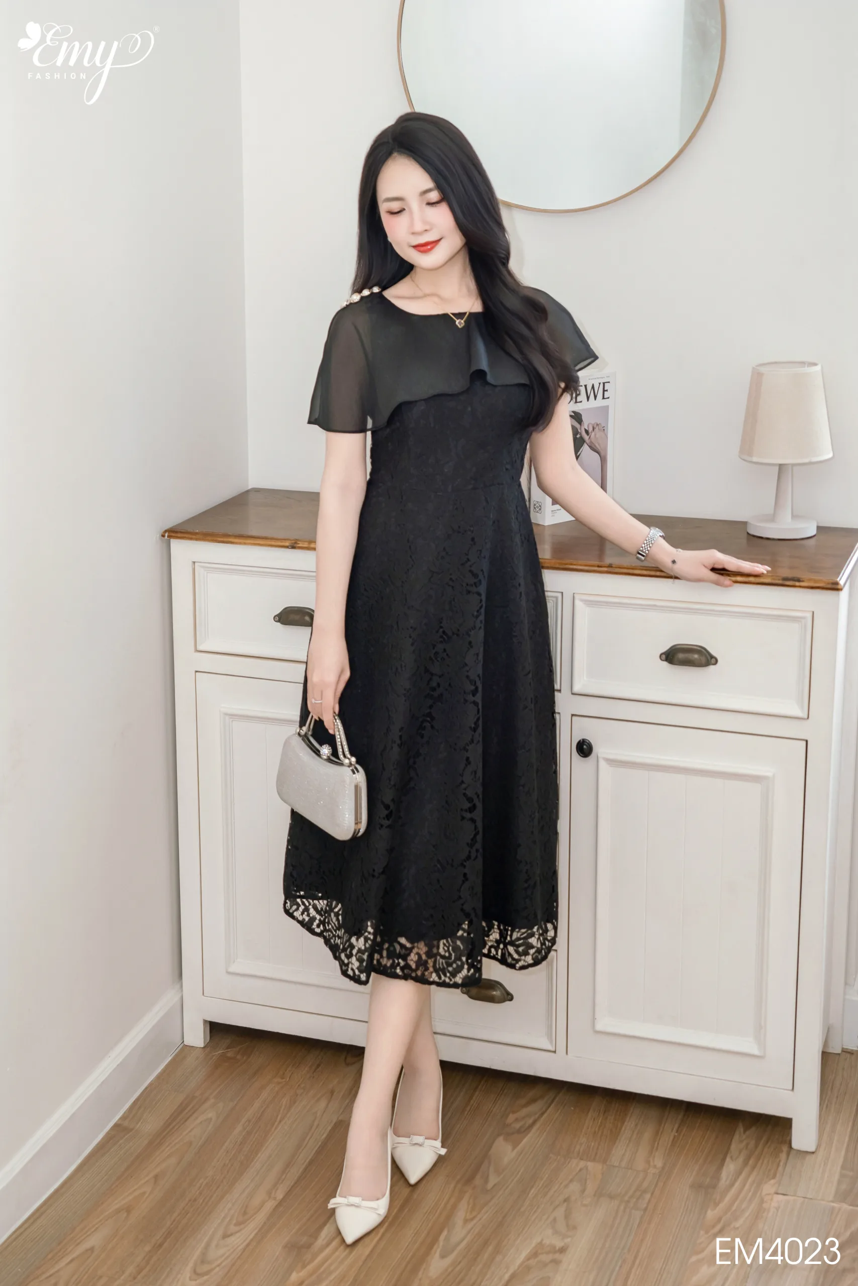 Đầm dự tiệc đen cap cấp - EM4023 Đầm dự tiệc đen cap cấp - EM4023