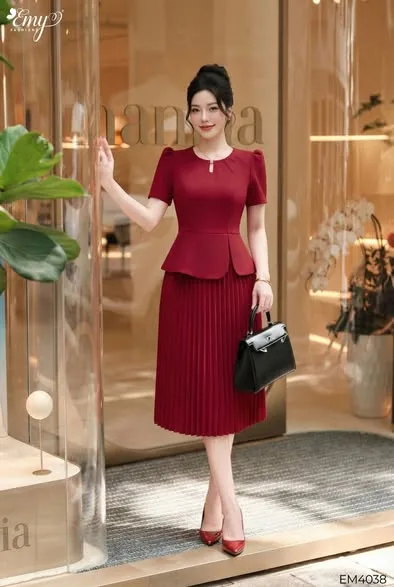 EM4038 Đầm Xòe Peplum Đỏ Xếp ply EM4038 Đầm Xòe Peplum Đỏ Xếp ply