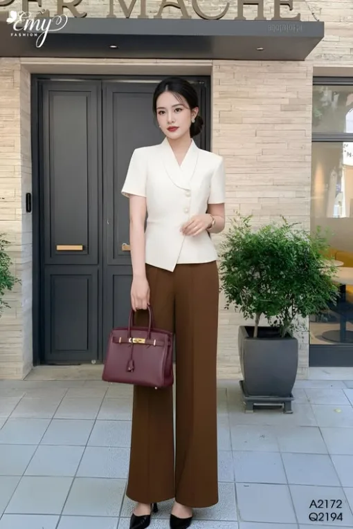 Q2194 Quần Nâu Ống Suông
