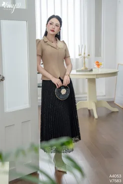 V4053 Chân Váy Đen Ép Nhung