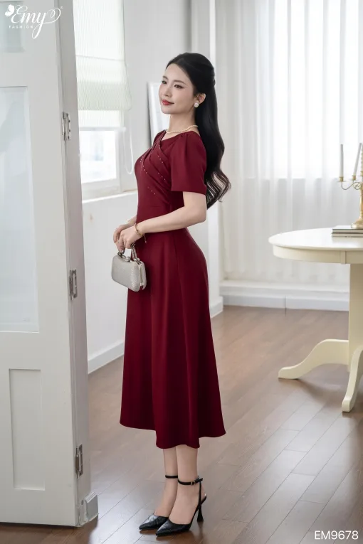 EM9678 Đầm xòe đỏ dự tiệc sang trọng