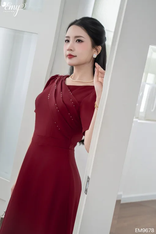 EM9678 Đầm xòe đỏ dự tiệc sang trọng