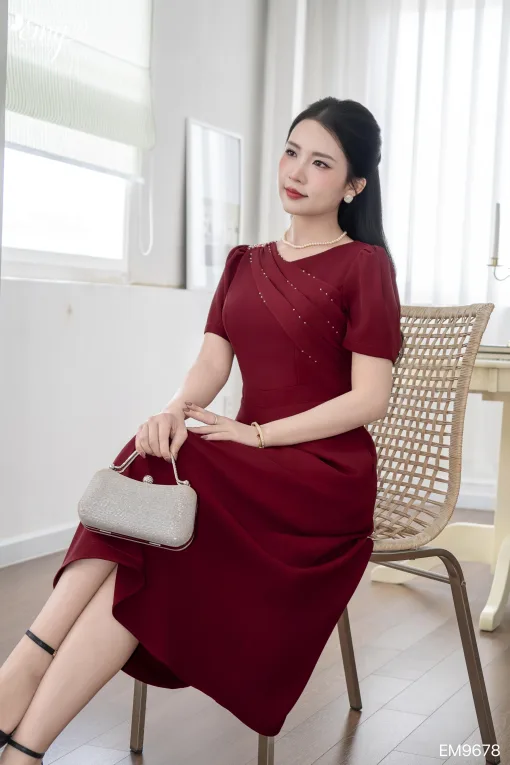 EM9678 Đầm xòe đỏ dự tiệc sang trọng