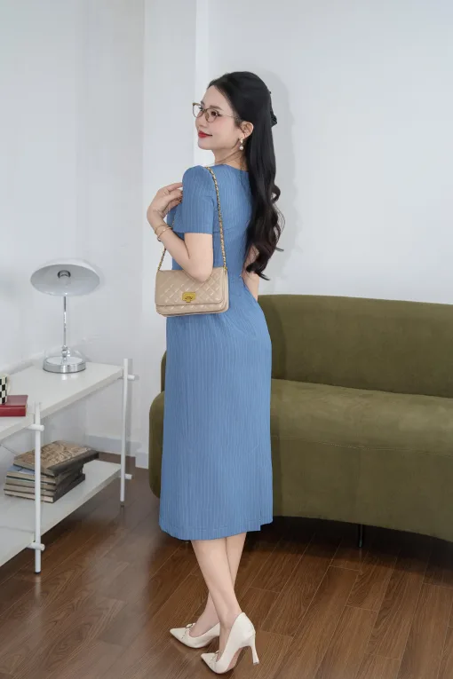 EM9700 Đầm Xoè A Cổ Phối Thanh Ngọc