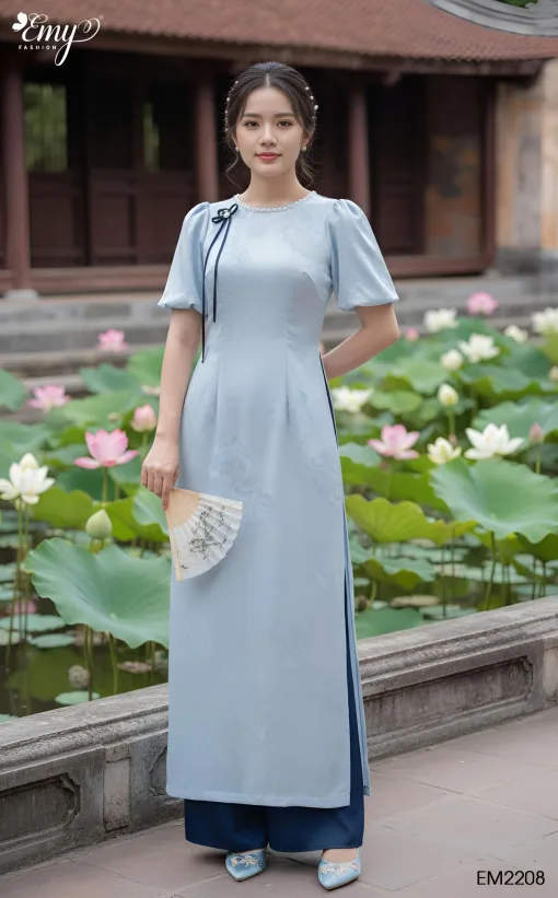 EM2208 Áo Dài Lụa Xanh Hoa Ẩn