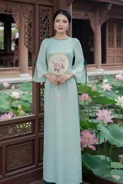 EM4055 Áo Dài Gấm Xanh HT Hoa