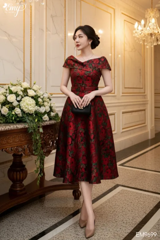 EM9699 Đầm Xoè Tafta Hoa Hồng Đỏ