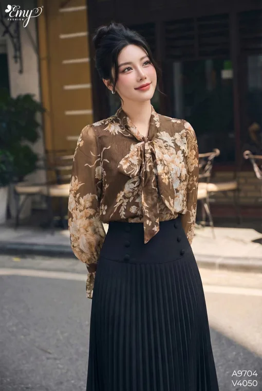 A9704 Áo Voan Chiffon Nâu Thắt Nơ Cổ