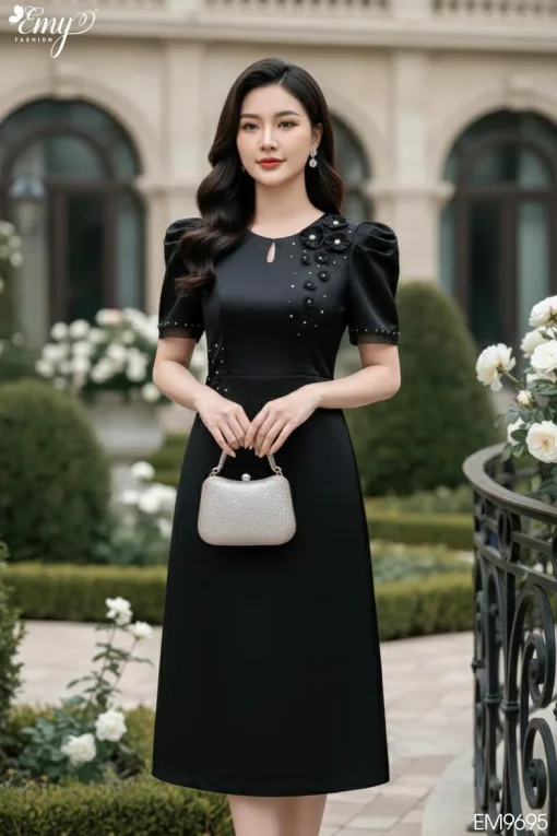 Đầm xòe dự tiệc cổ tròn EM9695