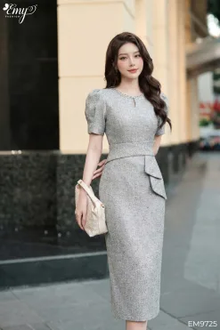 EM9725 Đầm Body Xám Cổ Kết Hạt