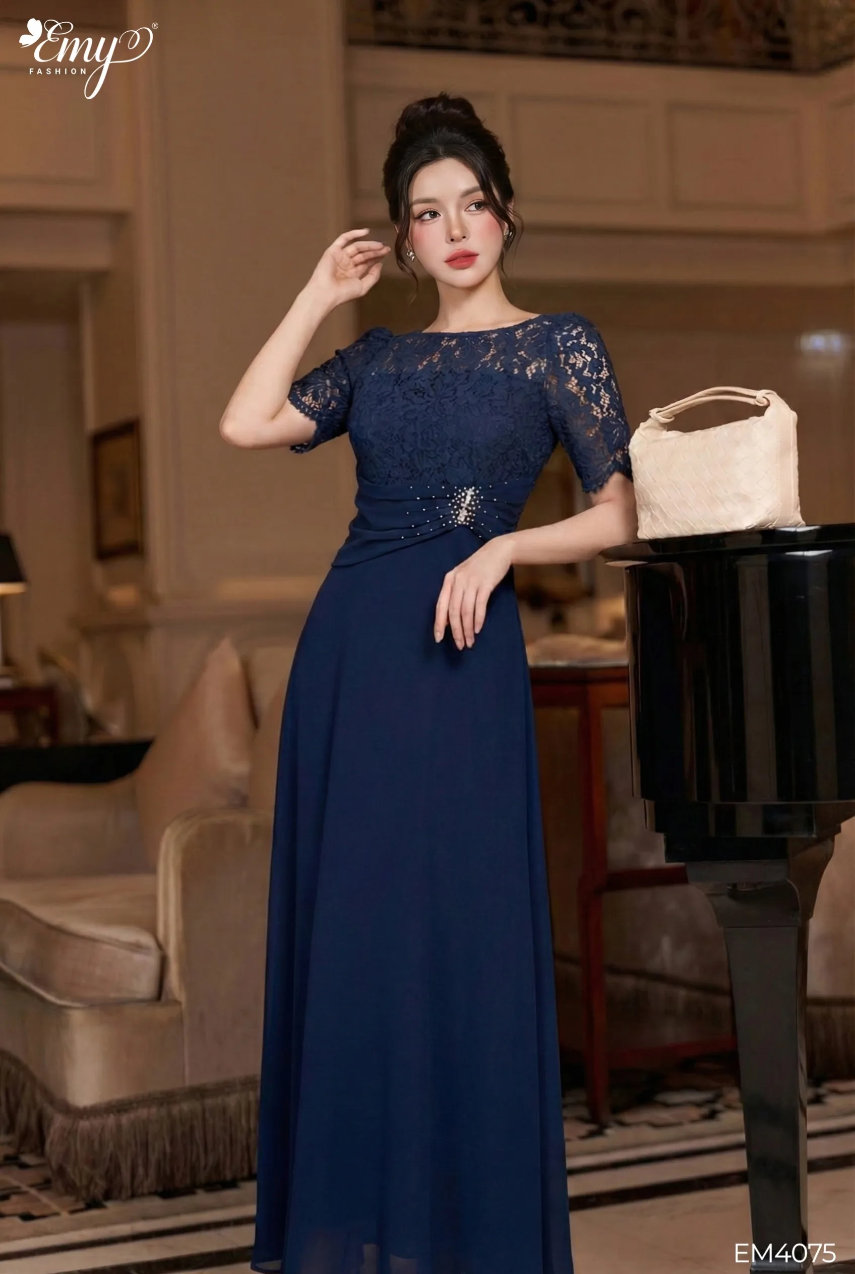 EM4075 Đầm Dạ Hội Xanh Đen Kết Hạt EM4075 Đầm Dạ Hội Xanh Đen Kết Hạt