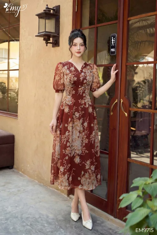 EM9715 - Đầm Xoè Voan Hoa Đỏ
