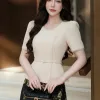 V2229 Chân Váy Nền Đen HT Hoa