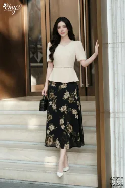 V2229 Chân Váy Nền Đen HT Hoa