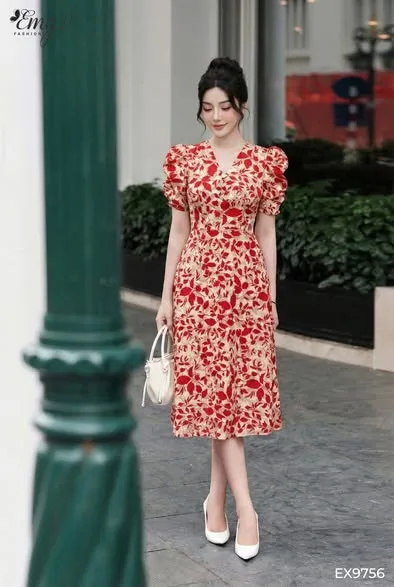 EX9756 Đầm Xòe Mango Hoa Đỏ Tay Nhún EX9756 Đầm Xòe Mango Hoa Đỏ Tay Nhún