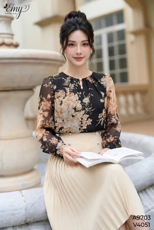 A9703 Áo Voan Tơ Hoa Đen Tay Dài