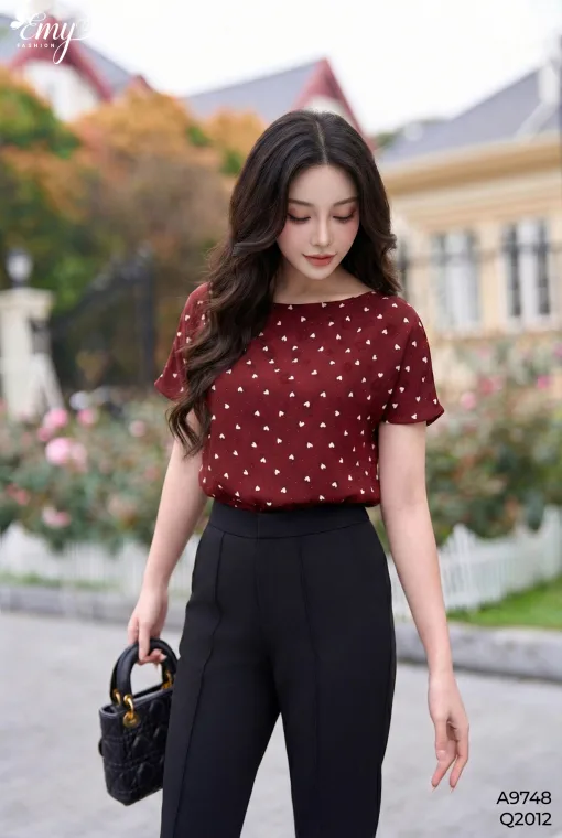 A9748 Áo Chấm Bi Đỏ
