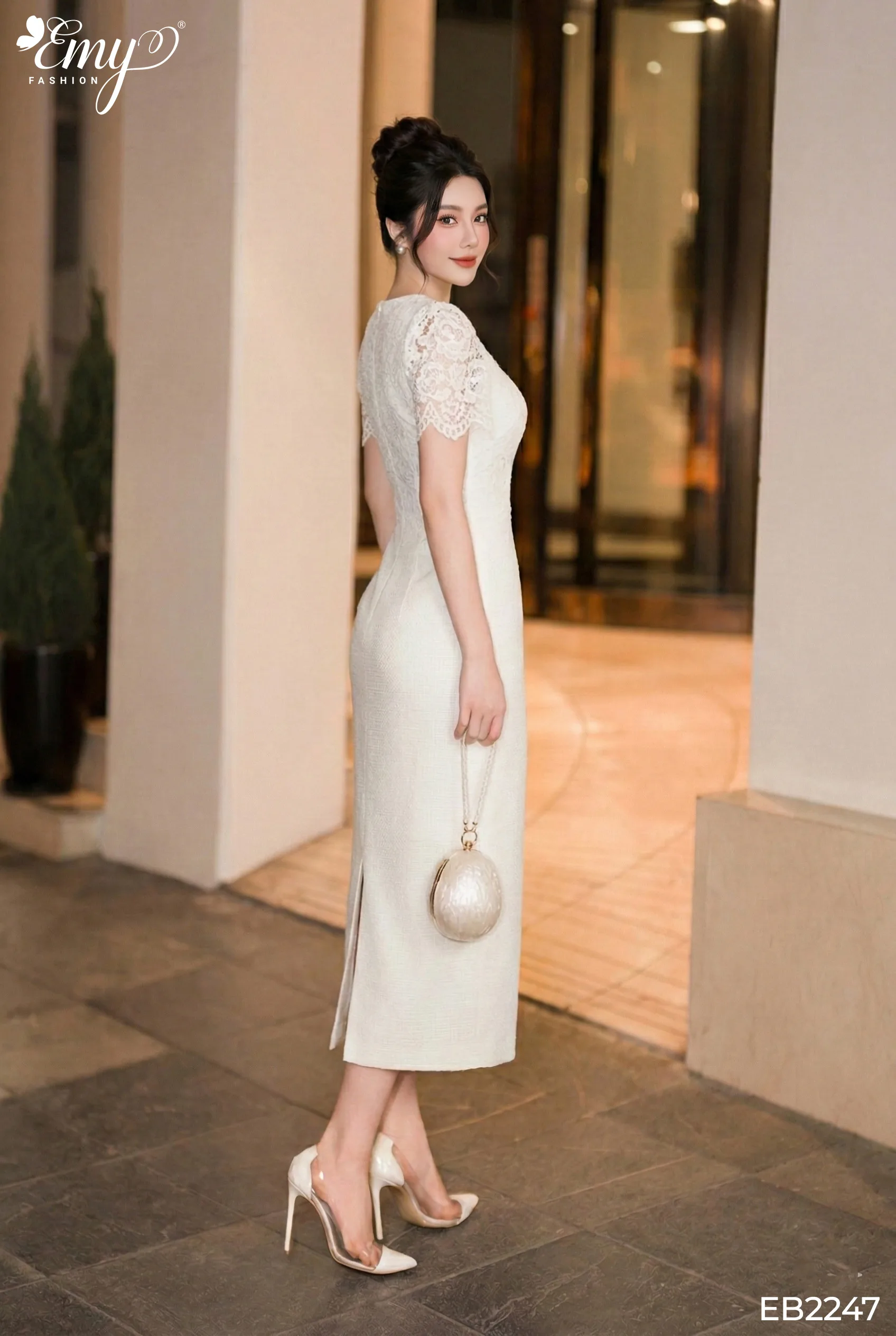 EB2247 Đầm Ôm Tweed Gân Trắng Phối Ren EB2247 Đầm Ôm Tweed Gân Trắng Phối Ren