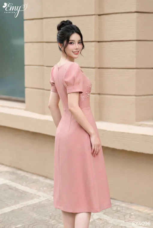 EA4096 Đầm A Xướng Lạnh Hồng Da