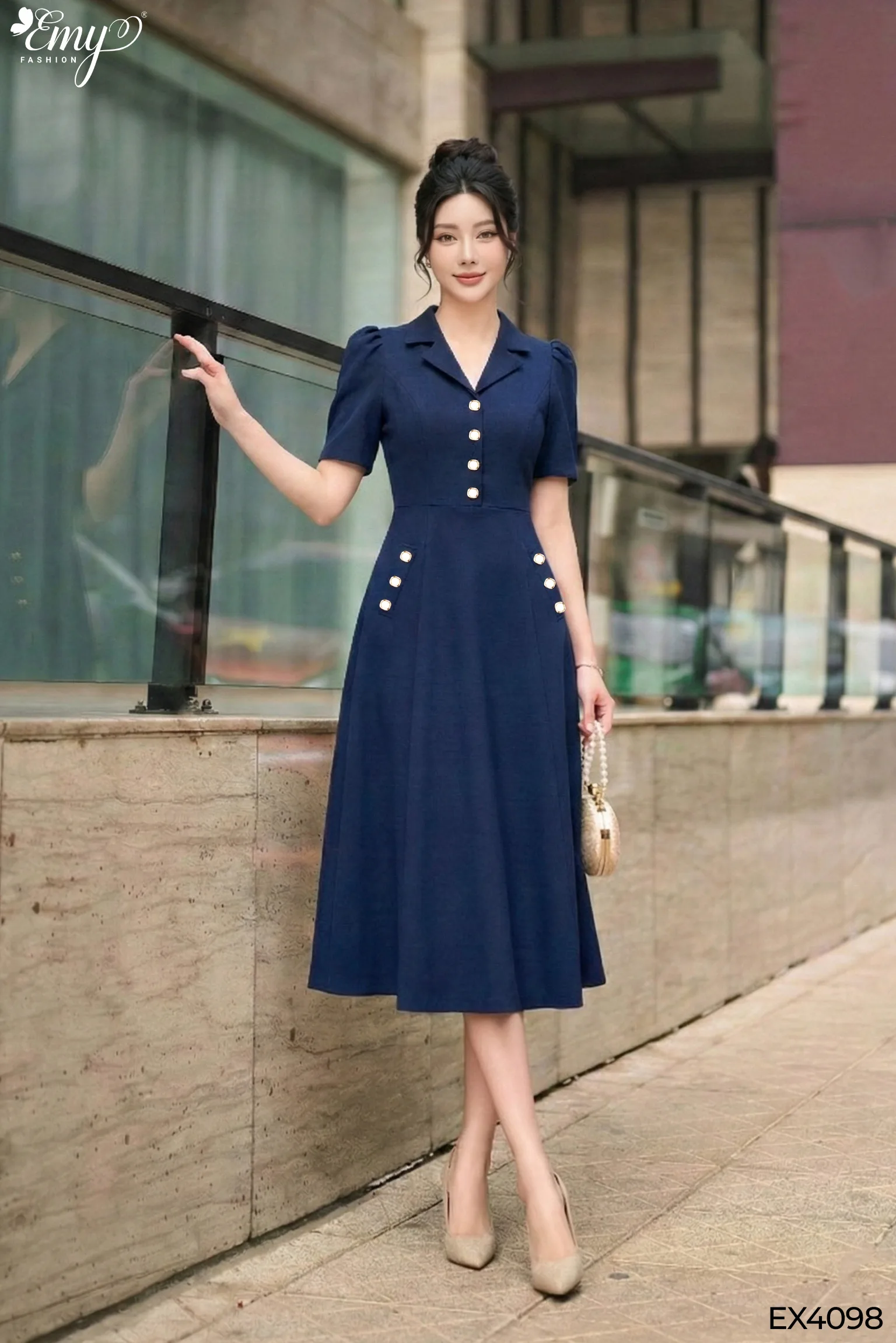 EX4098 Đầm Xoè Gân Hongkong Xanh Đen Cổ Vest EX4098 Đầm Xoè Gân Hongkong Xanh Đen Cổ Vest