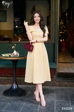 EX2259 Đầm Xoè Kem Tweed Cổ Cách Điệu
