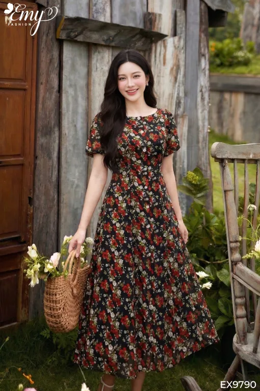 EX9790 Đầm Maxi Xoè Voan Tơ Hoa Nhí Đỏ
