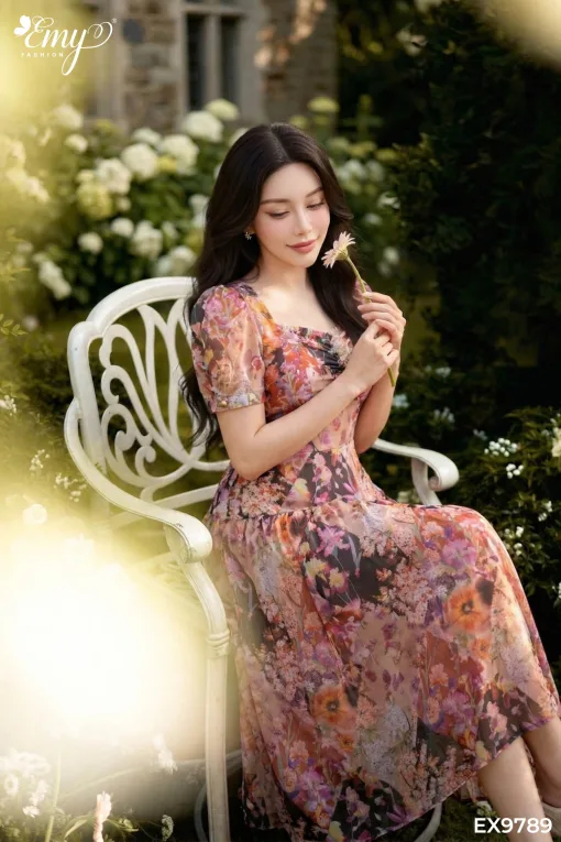 EX9789 Đầm Xoè Midi Voan Tơ Nhún Cổ