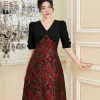 EX9770 Đầm Xoè Taffta Cam Phối Carolan Đen