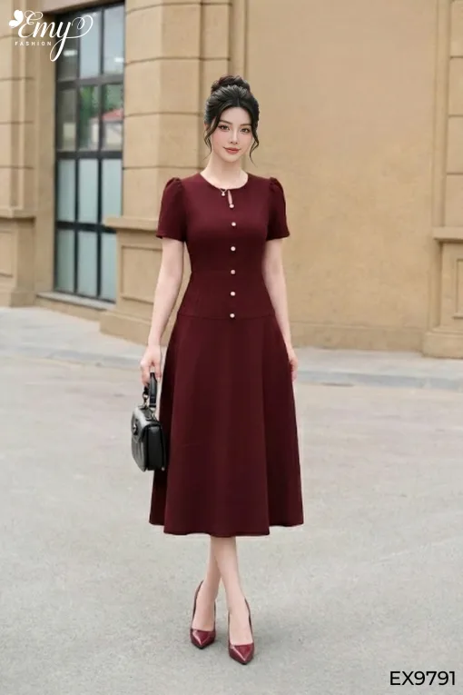 EM9791 Đầm Xoè Chéo Thái Đỏ Xếp Ply Eo