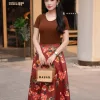 V4113 Váy Xòe Taffta Nền Nâu Hoa Đỏ