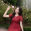 EM2267 Đầm Xoè Đũi Tơ Đỏ HT Hoa Trắng