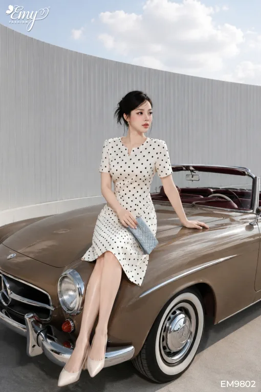 EM9802 Đầm Xòe A Xược Chấm Bi Cổ Tròn