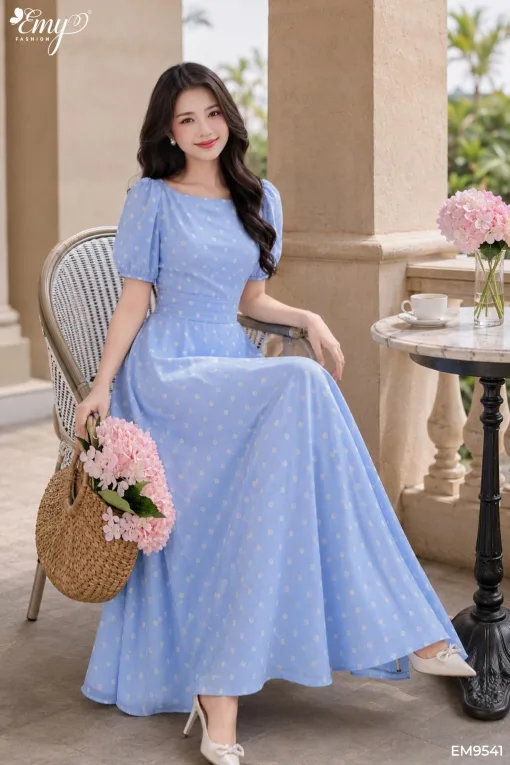 EM9541 Đầm Maxi Voan Tơ Bi Xanh