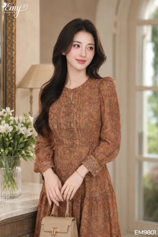 Đầm xòe dạo phố màu nâu voan tơ EM9801